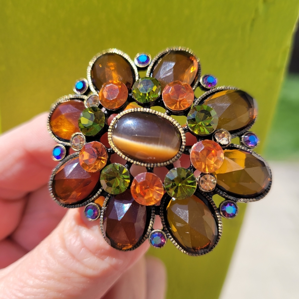 Pretty Earth-tone Brooch ~ Carol Dauplaise (?) ~ Rhinestones ~ Y2K ~ Nice!